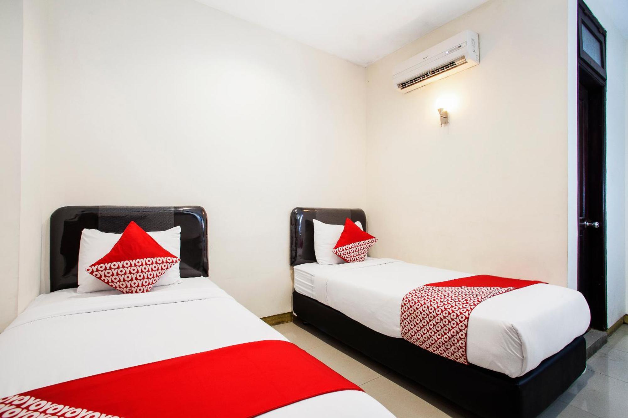Hotel O Genteng Near Genteng Market Formerly Uno Hotel Surabaya Luaran gambar