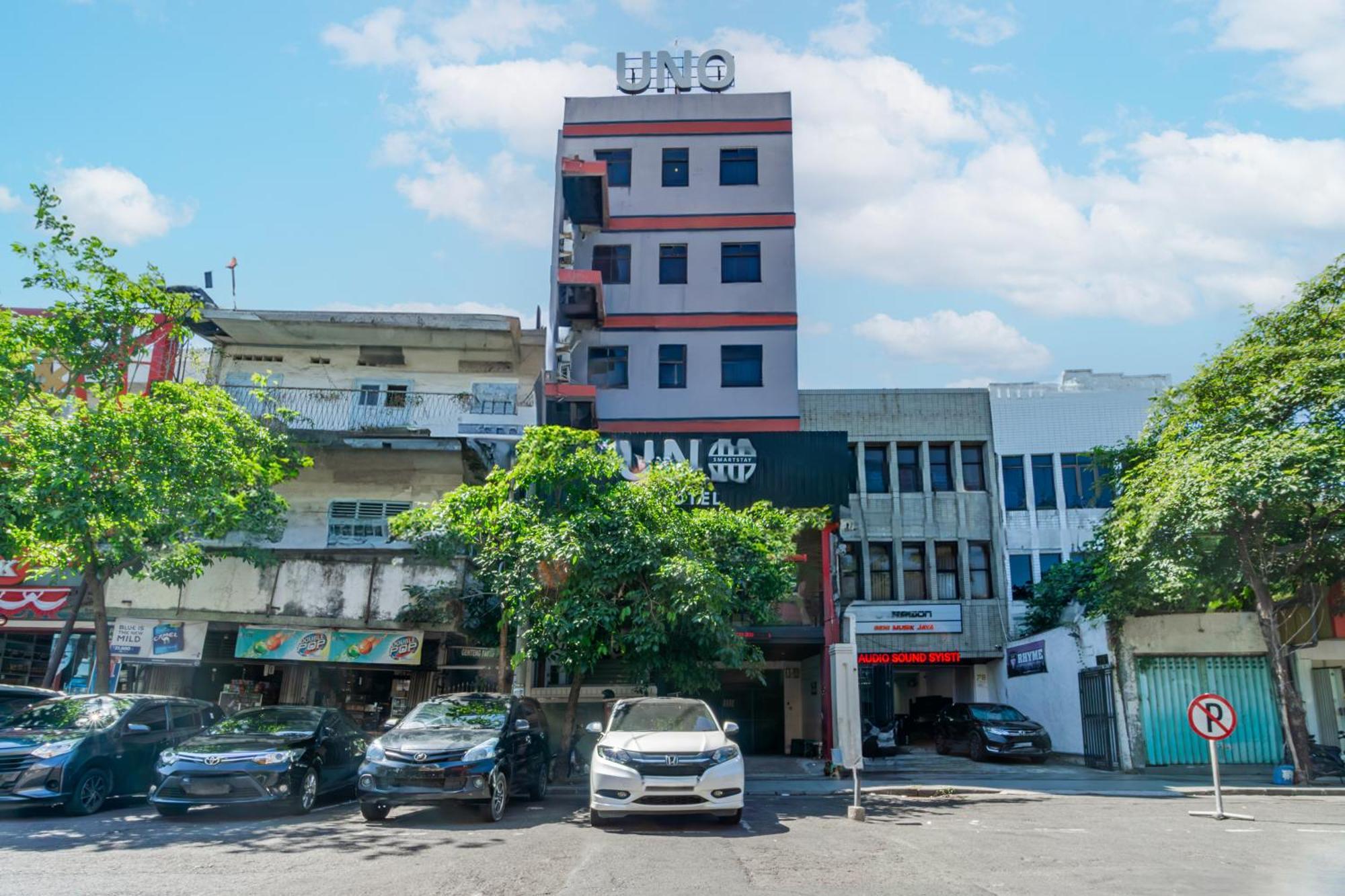 Hotel O Genteng Near Genteng Market Formerly Uno Hotel Surabaya Luaran gambar