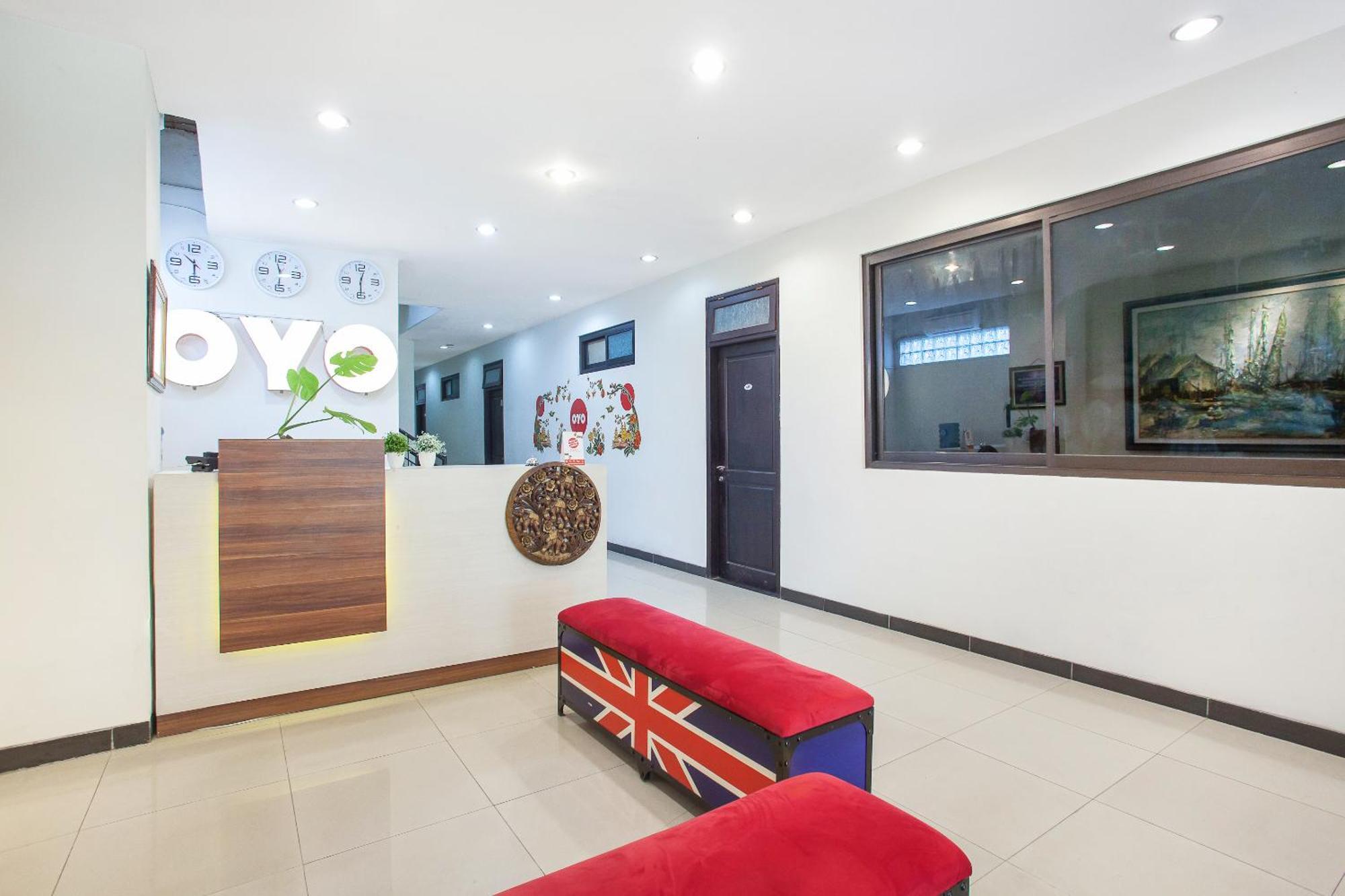 Hotel O Genteng Near Genteng Market Formerly Uno Hotel Surabaya Luaran gambar