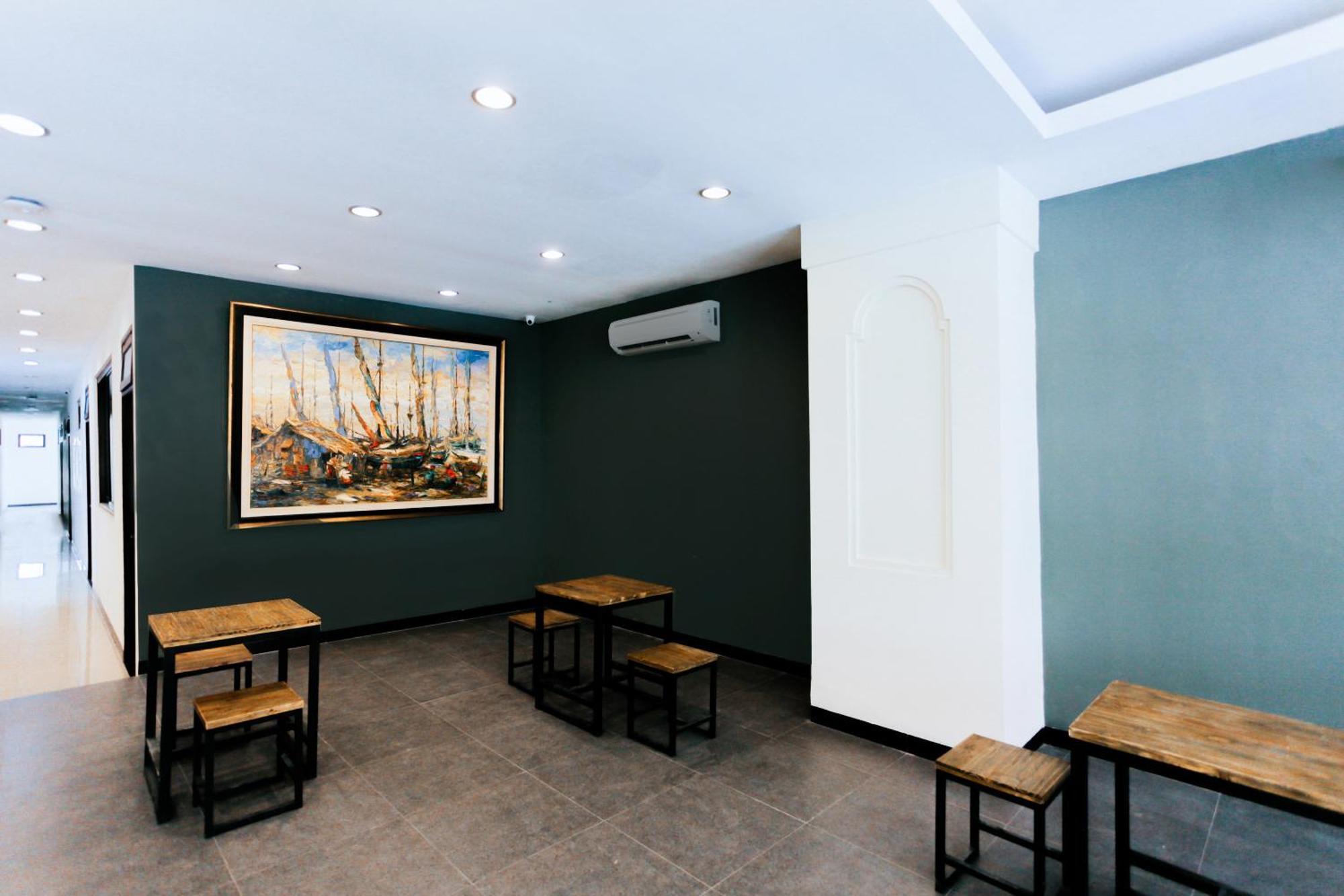 Hotel O Genteng Near Genteng Market Formerly Uno Hotel Surabaya Luaran gambar