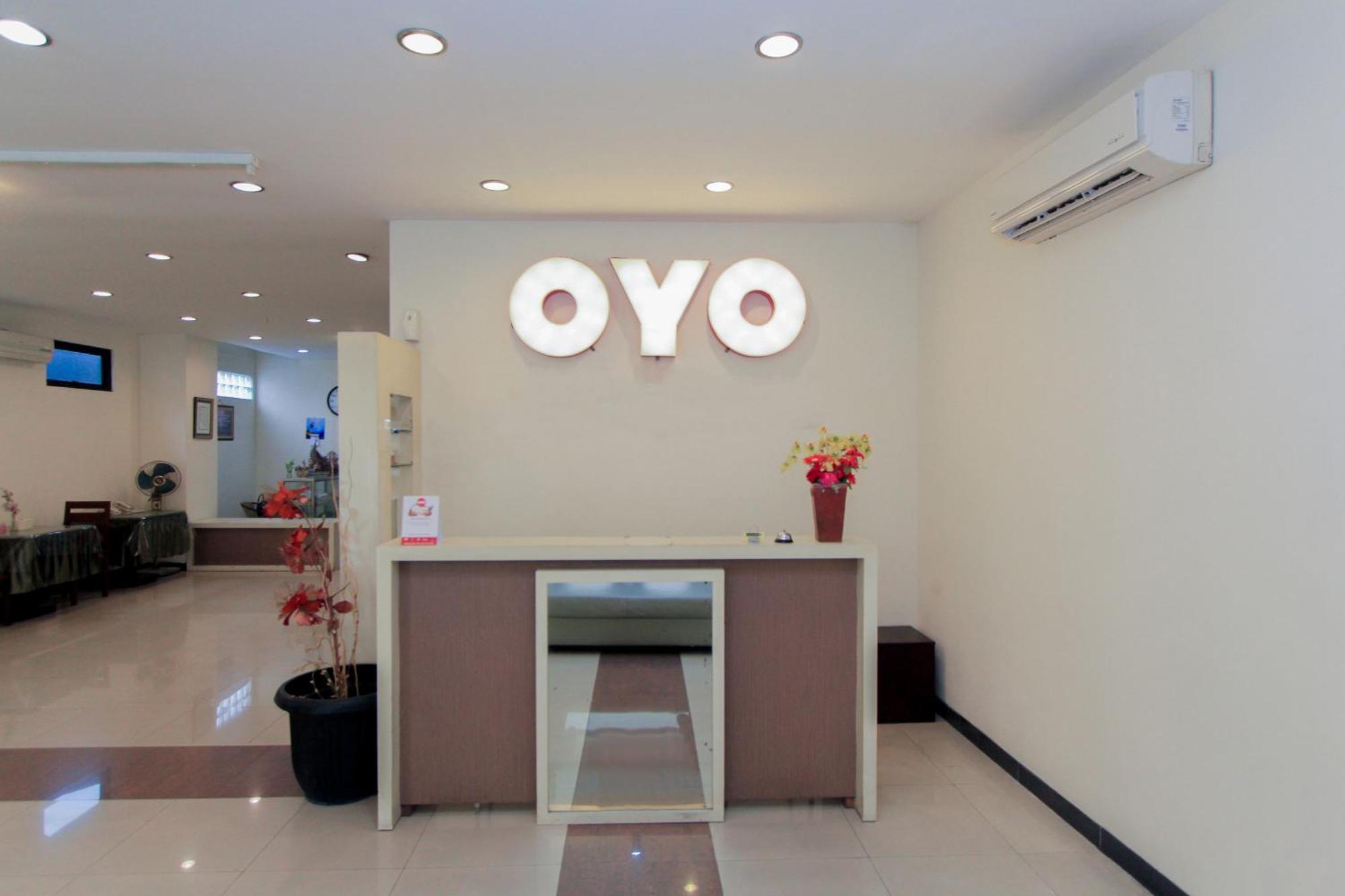 Hotel O Genteng Near Genteng Market Formerly Uno Hotel Surabaya Luaran gambar