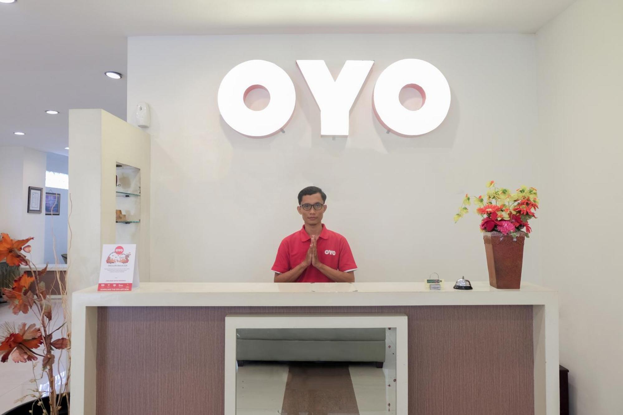 Hotel O Genteng Near Genteng Market Formerly Uno Hotel Surabaya Luaran gambar