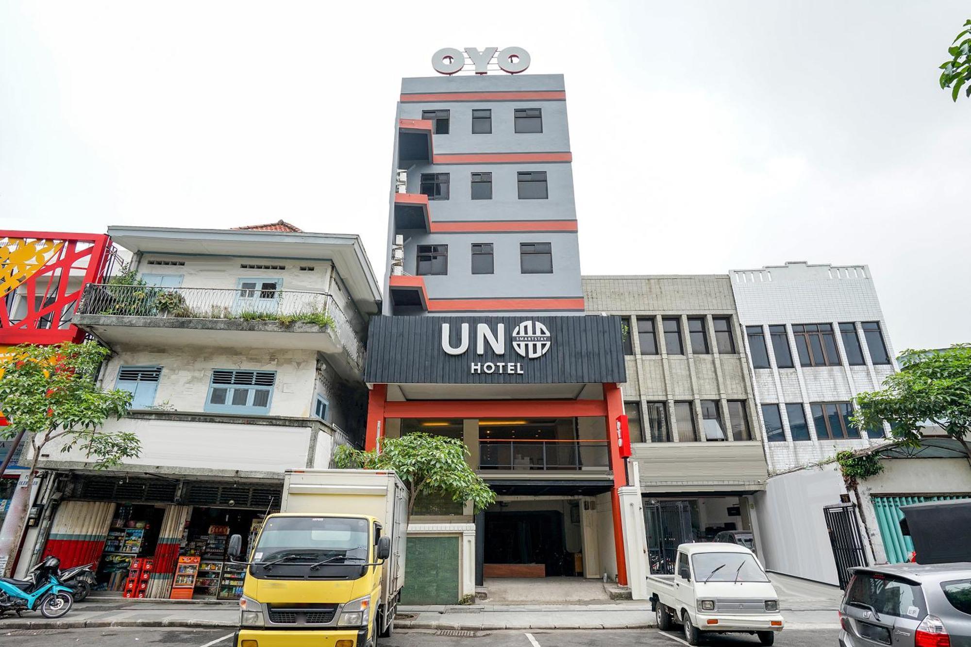 Hotel O Genteng Near Genteng Market Formerly Uno Hotel Surabaya Luaran gambar